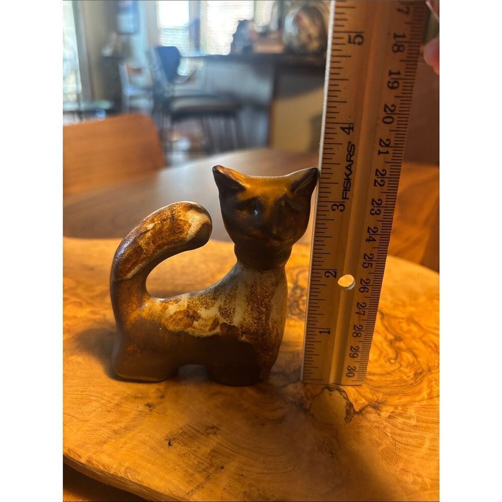 MCM Small Ceramic Cat Figurine - Brown and Cream - Picture 5 of 7